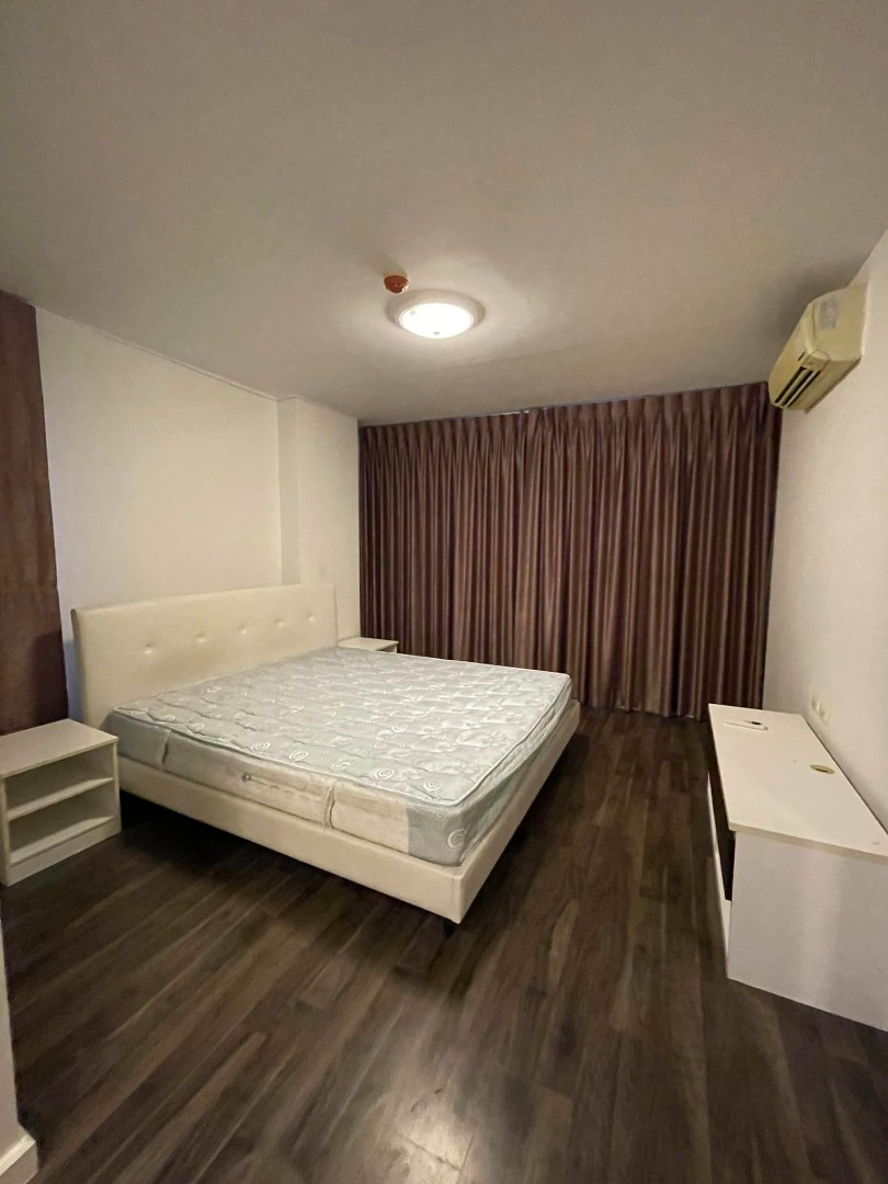 ดี คอนโด แคมปัส รีสอร์ท ราชพฤกษ์-จรัญฯ 13 ( D Condo Campus Resort Ratchapruek-Charan 13 )