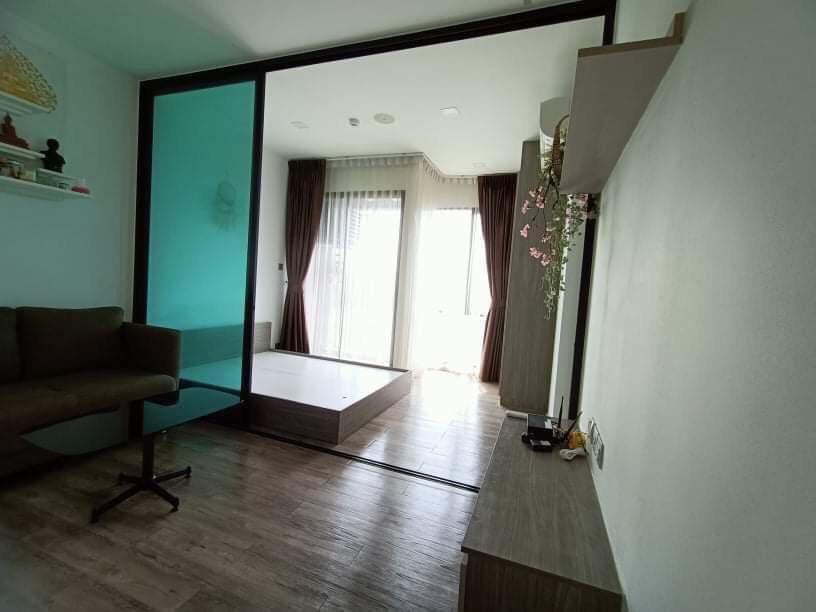 Brown Condo Ratchada 32 (บราวน์ คอนโด รัชดา 32)