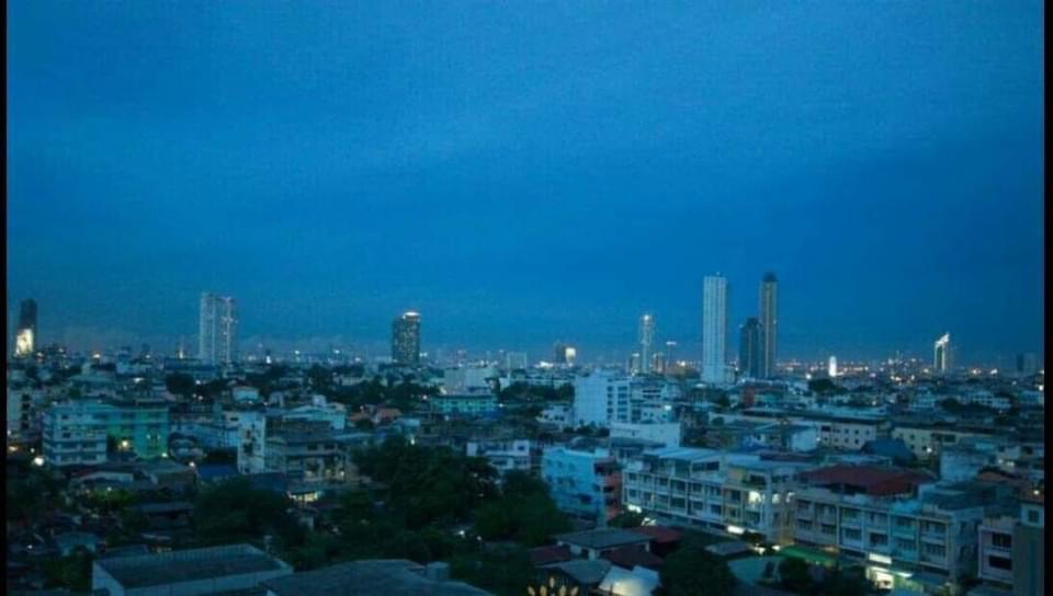 TEAL Sathorn - Taksin (ทีล สาทร - ตากสิน)