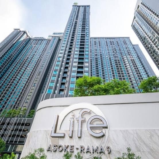 Life Asoke - Rama 9 (ไลฟ์ อโศก - พระราม 9)