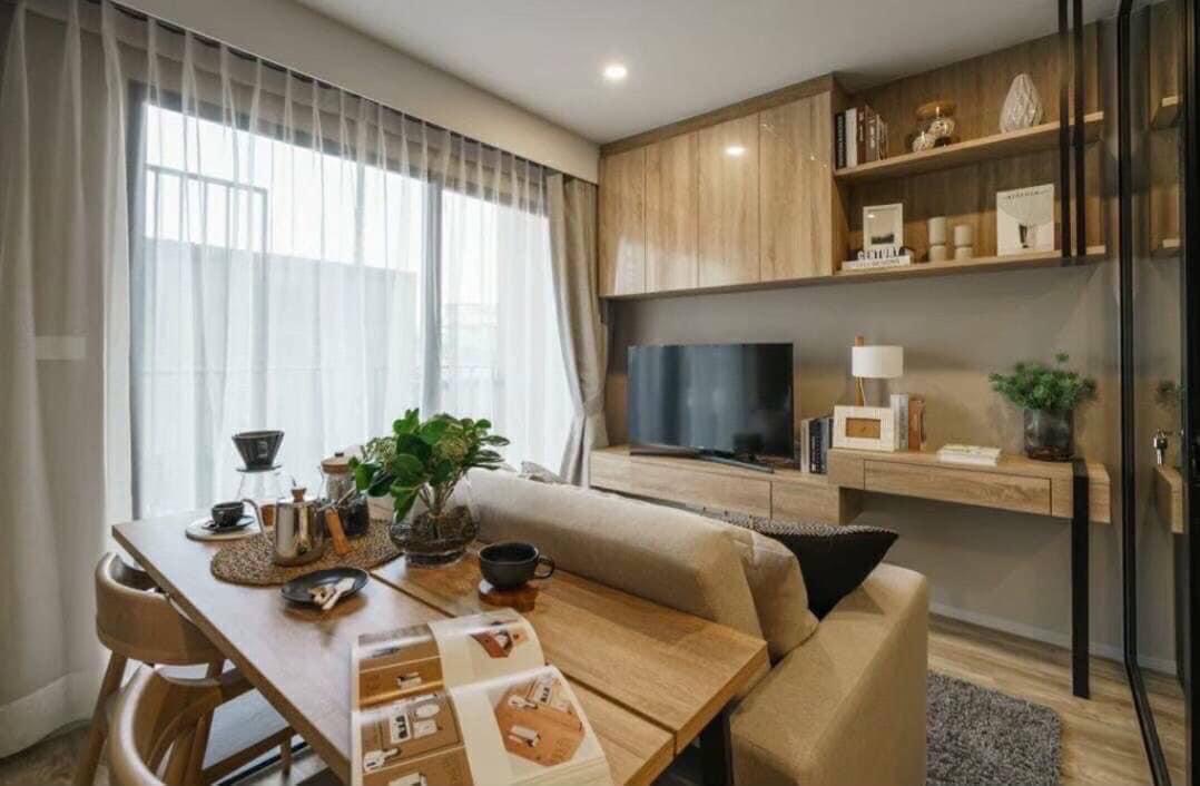  Blossom Condo @ Sathorn - Charoenrat (บลอสซั่ม คอนโด แอท สาทร - เจริญราษฎร์)