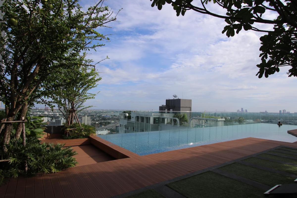 Life Sukhumvit 48 (ไลฟ์ สุขุมวิท 48)