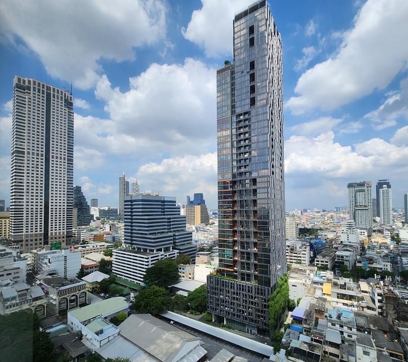 The Room Sathorn - TanonPun (เดอะ รูม สาทร - ถนนปั้น)