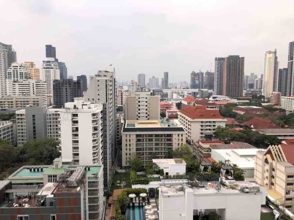 15 Sukhumvit Residences (15 สุขุมวิท เรสซิเด็นท์)