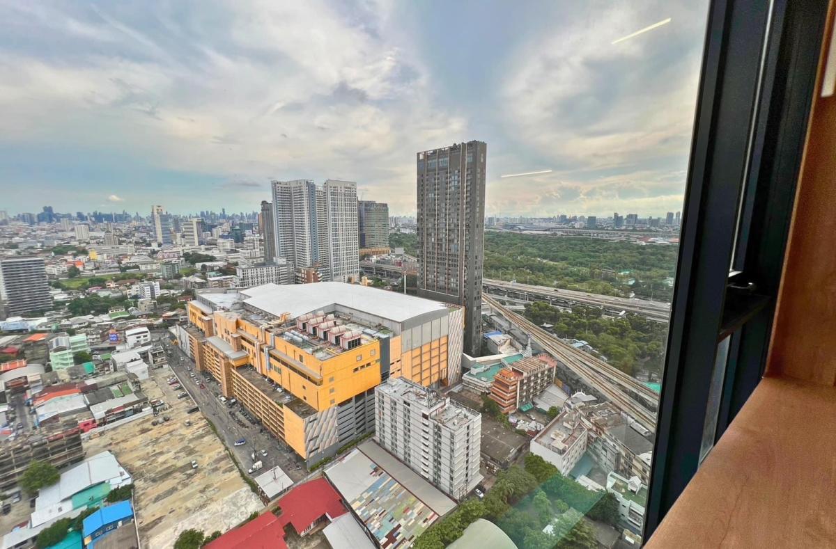 Sky Walk Residence (สกาย วอร์ค เรสซิเดนซ์)